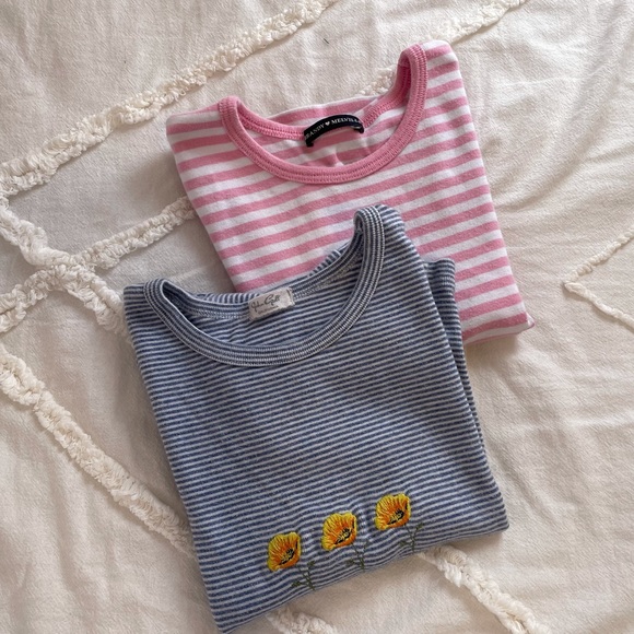 Brandy Melville Tops - Brandy Melville t-shirt bundle